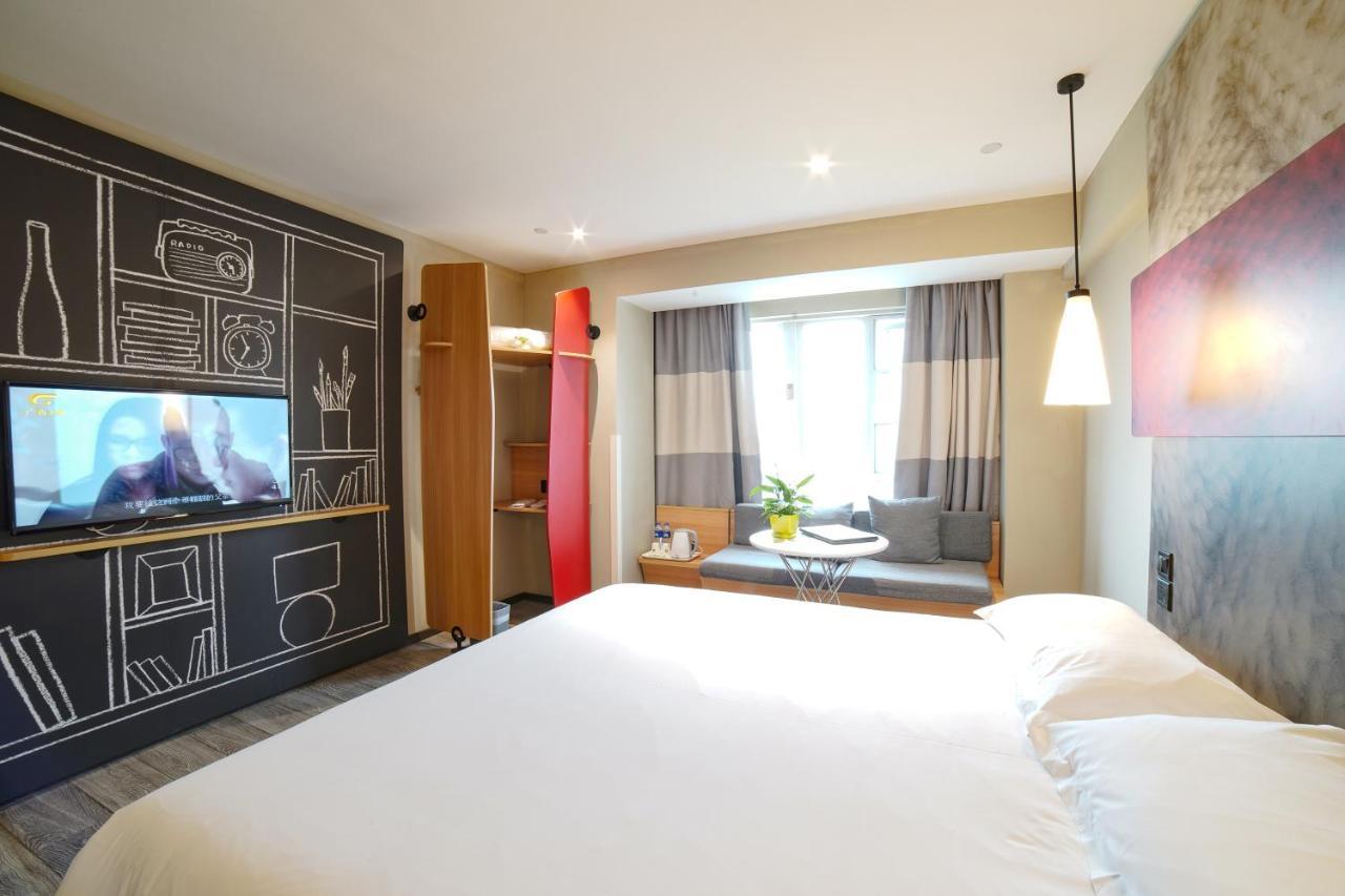 Ibis Chengdu West Jingcui Road Hotel Екстериор снимка