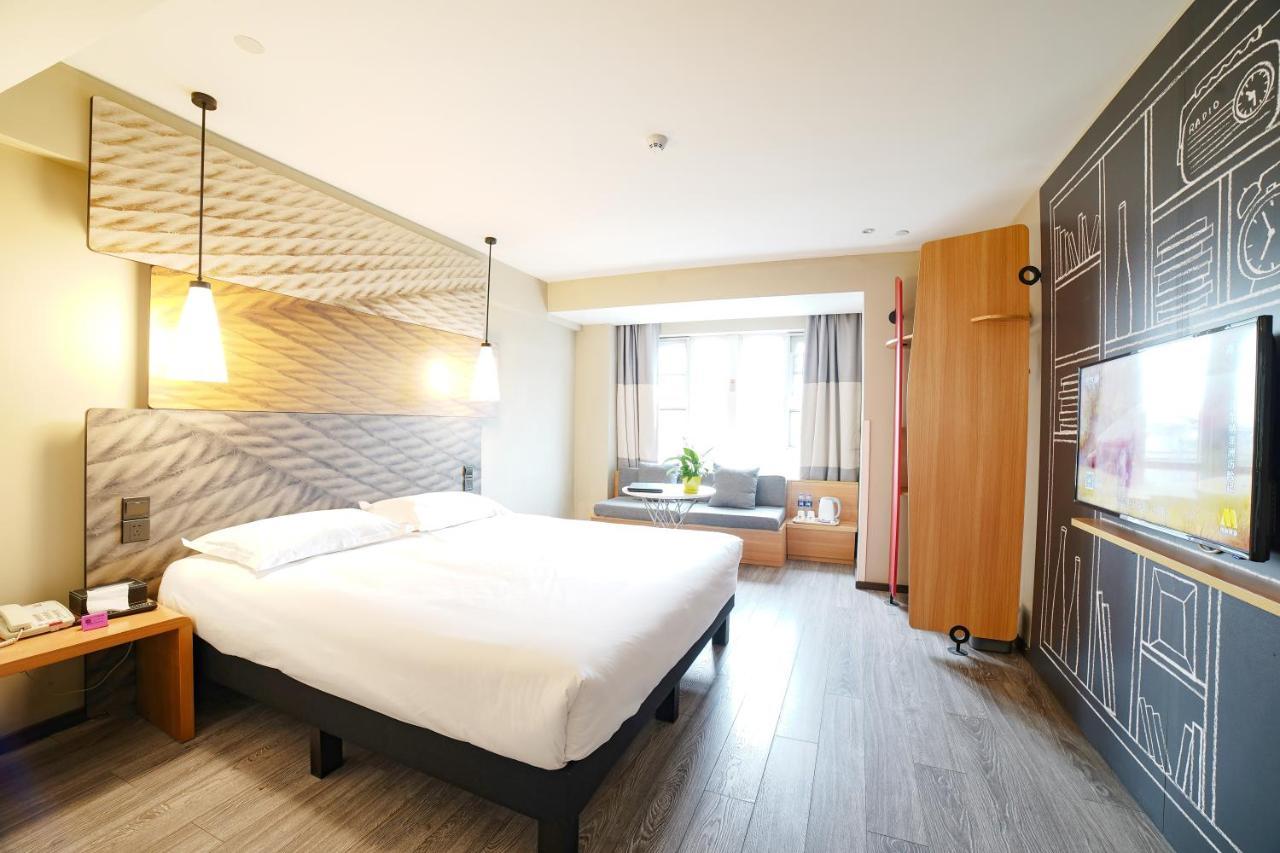 Ibis Chengdu West Jingcui Road Hotel Екстериор снимка